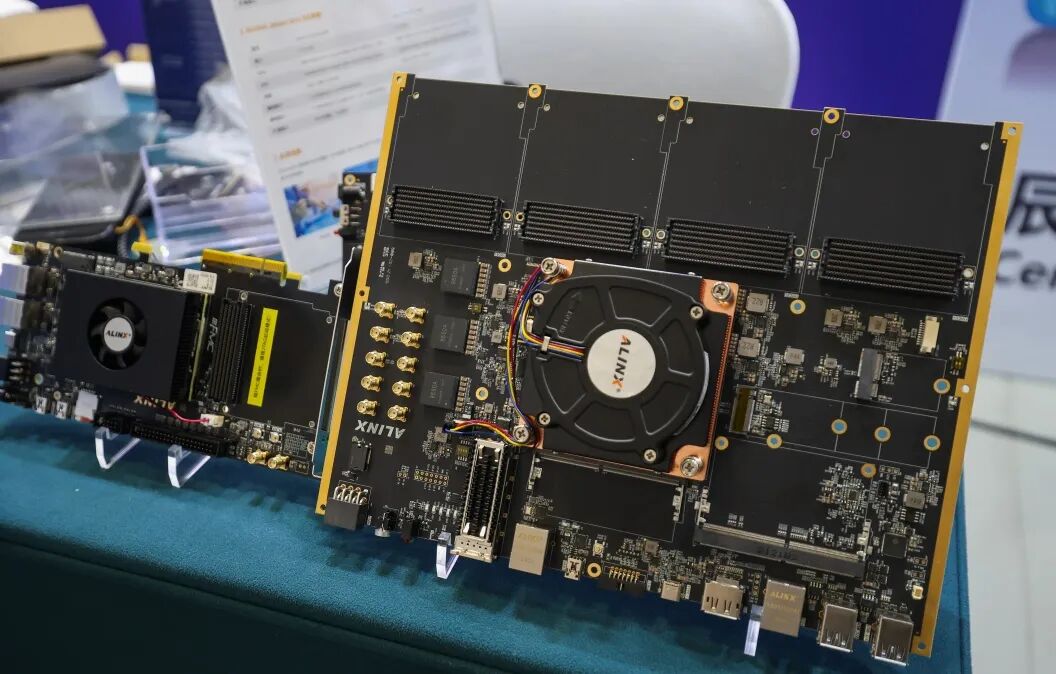 AXVU13F FPGA+GPU 异构开发平台